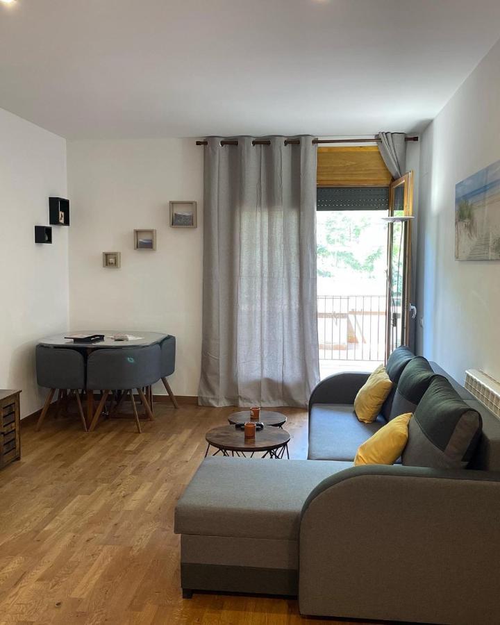 Precioso Calido Apartamento En Sort Con Terraza Leilighet Eksteriør bilde